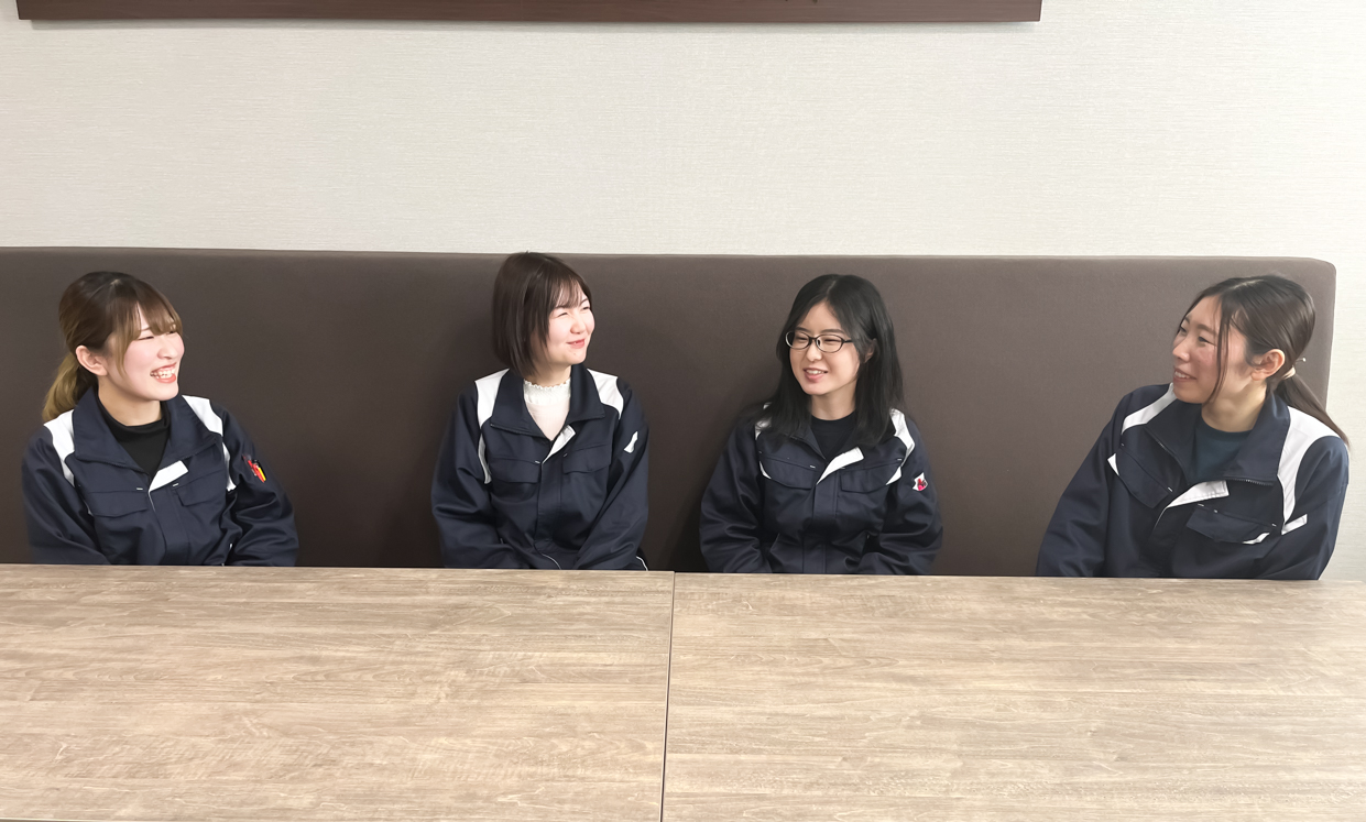 女性社員